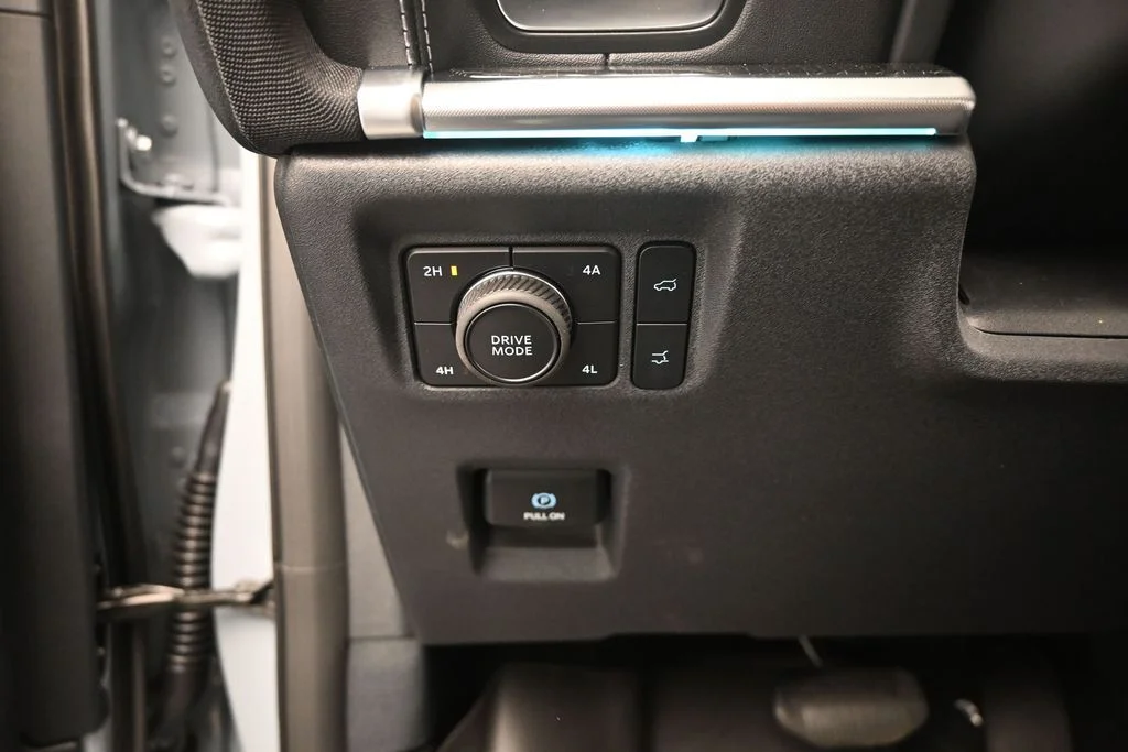 New 2026 Glacier Gray Metallic Tri-Coat Ford Platinum image 12