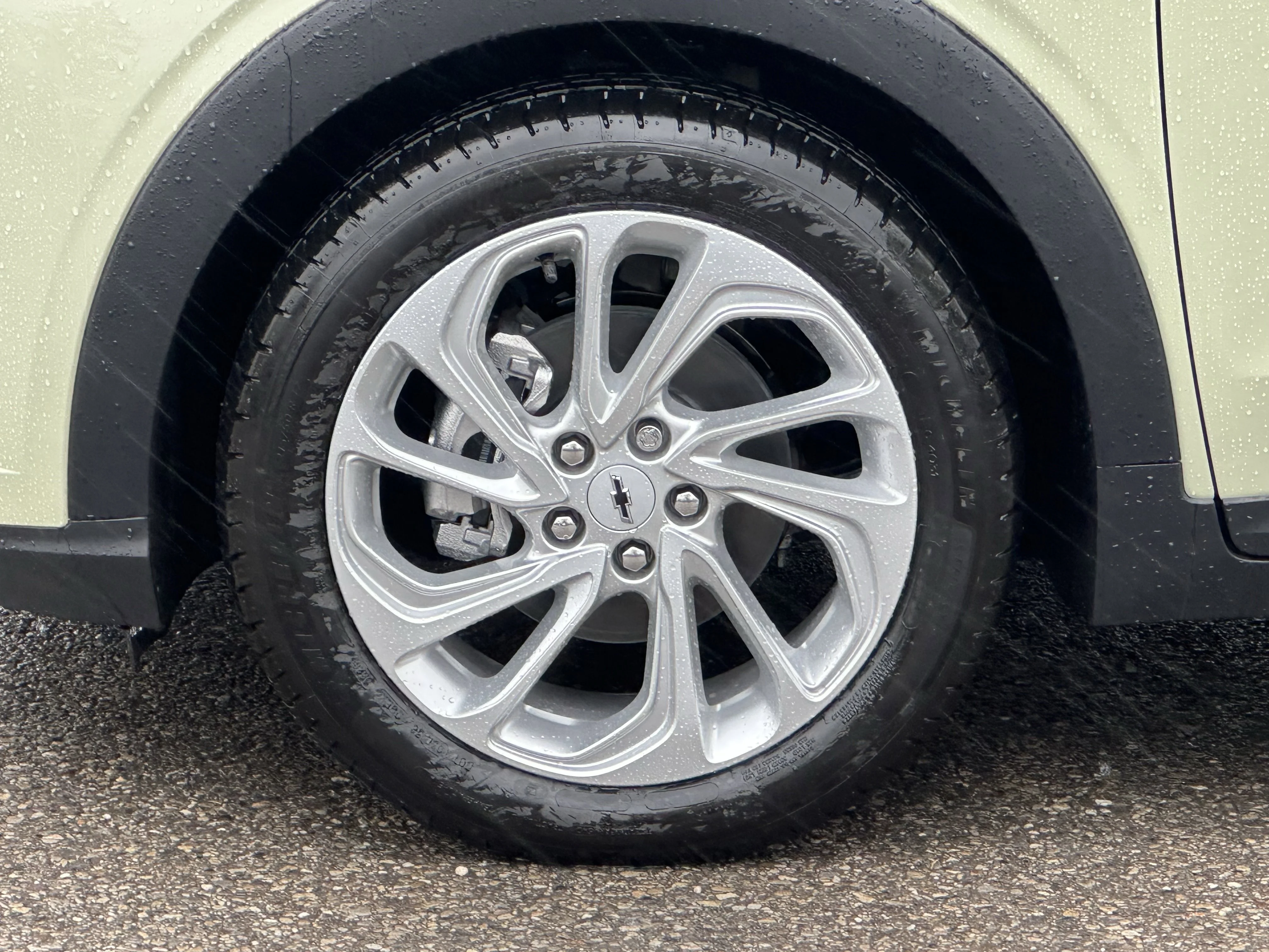 New 2027 Relic Green Metallic Chevrolet LT image 6