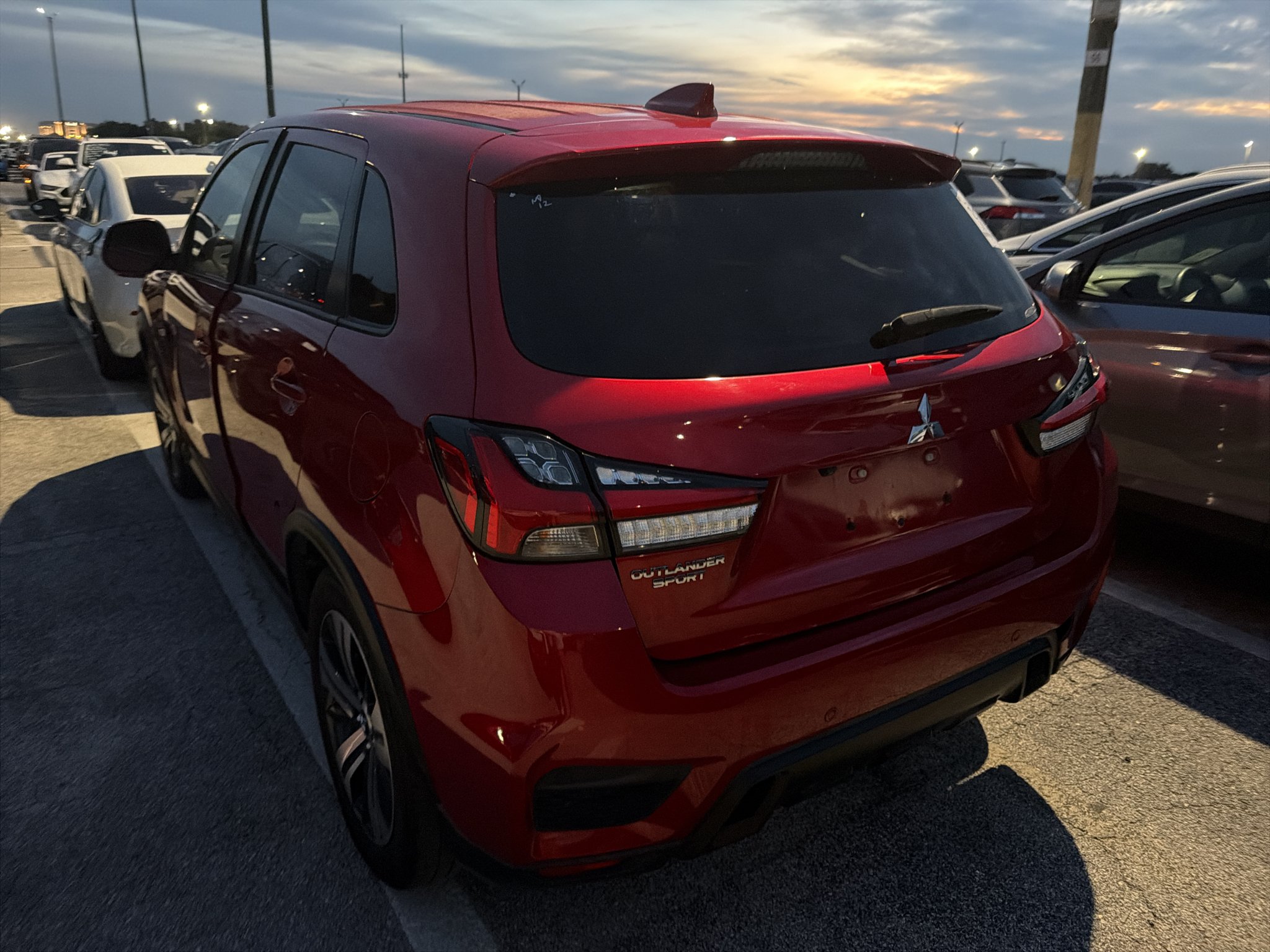 Used 2024 Red Diamond Mitsubishi ES image 4