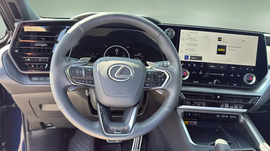 Used 2026  Lexus 500h F SPORT Performance Premium image 30