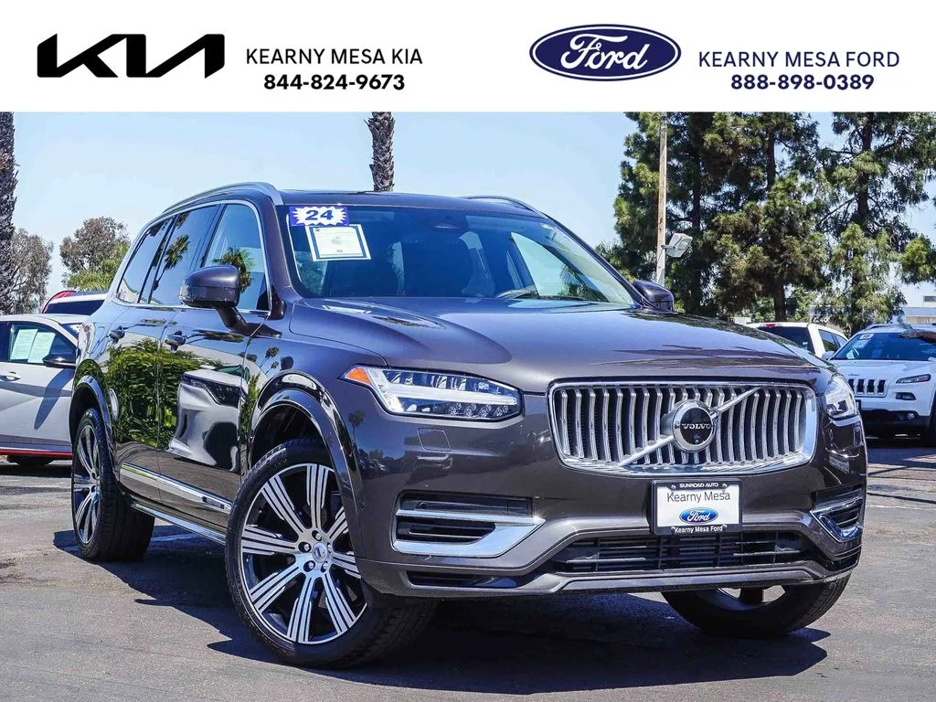 2024 Volvo XC90 T8 Recharge Ultimate 6-Seater 4WD's photo