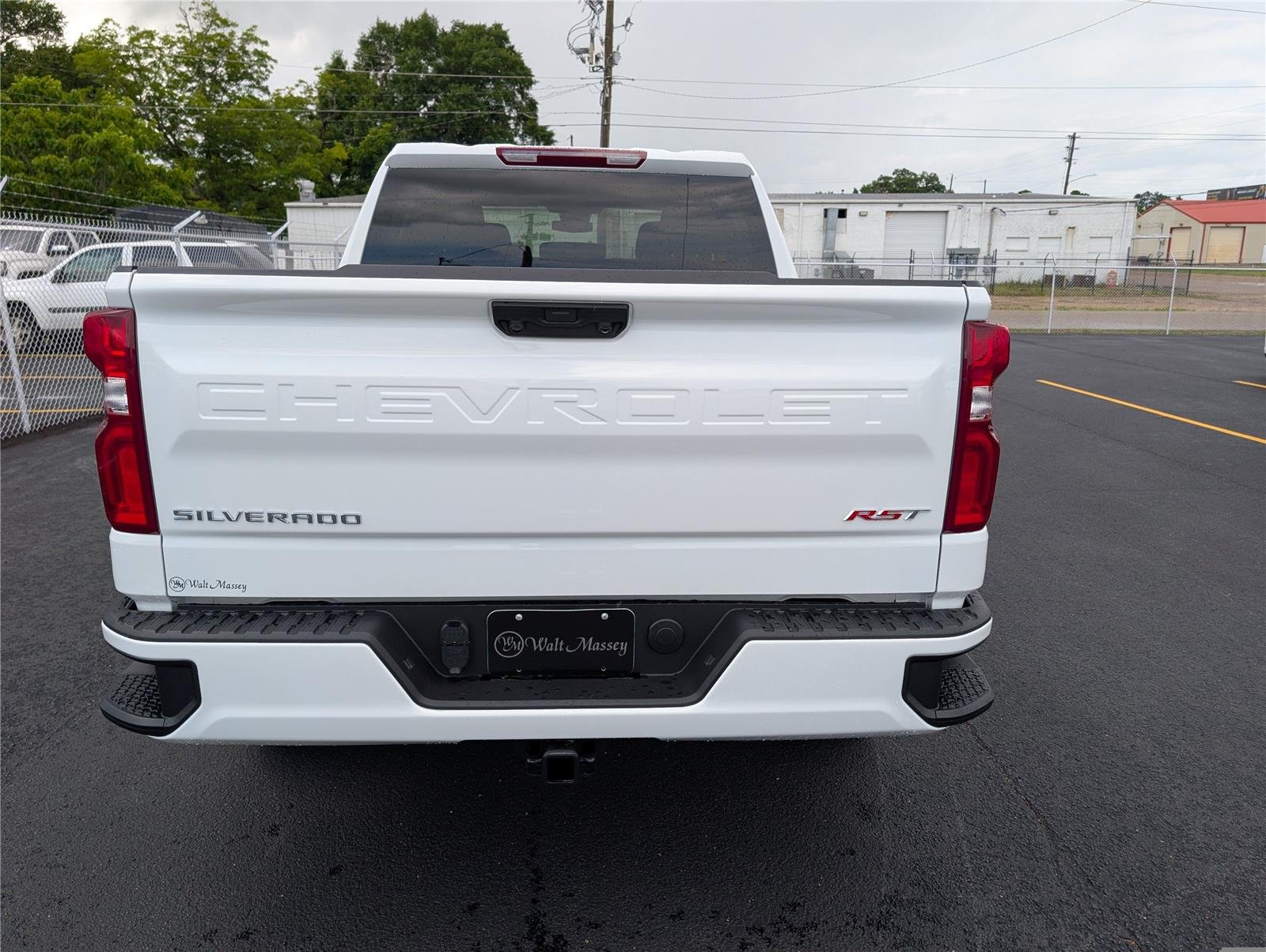 New 2026 Summit White Chevrolet RST image 7