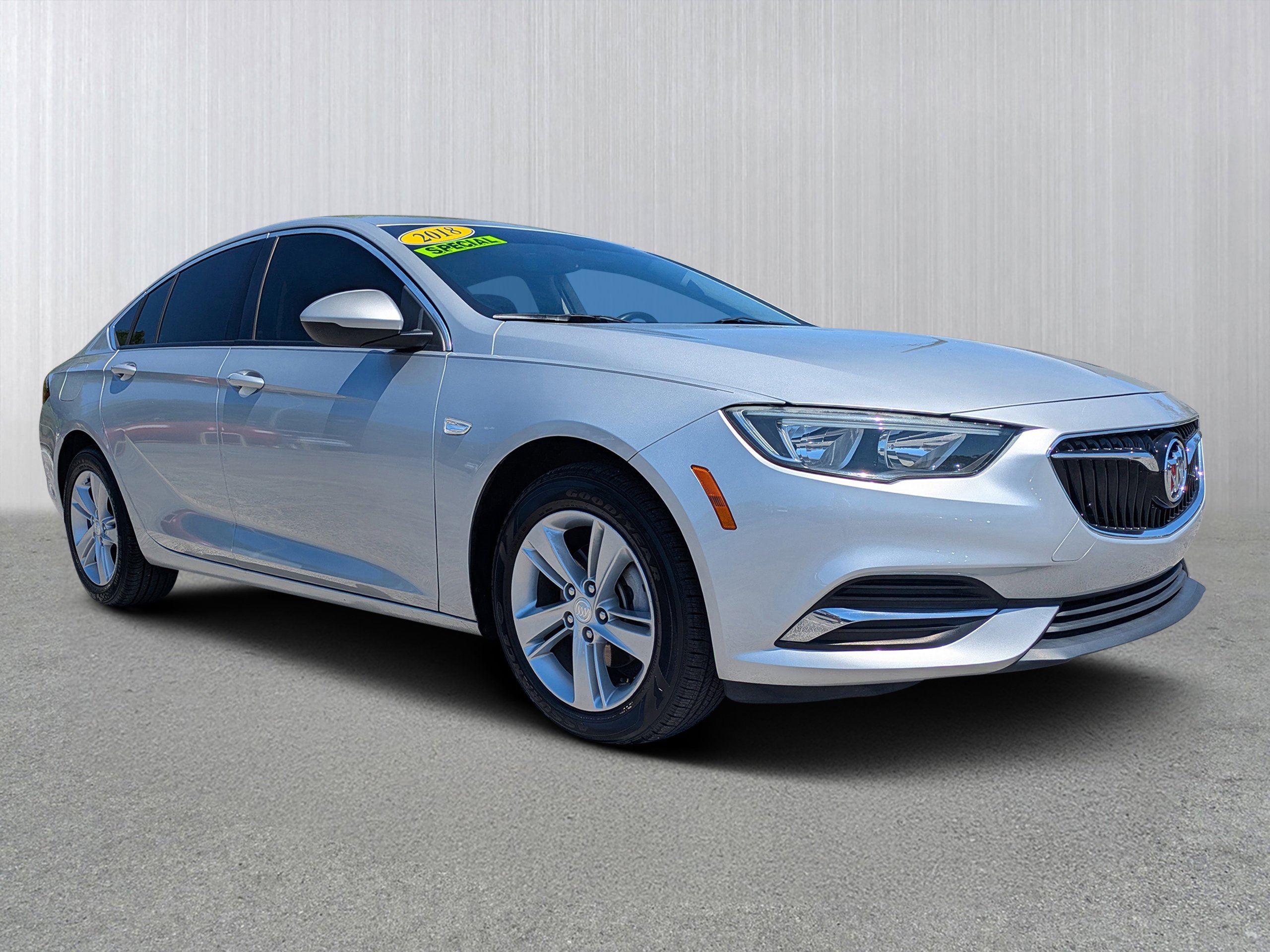 2018 Buick Regal Preferred FWD's photo