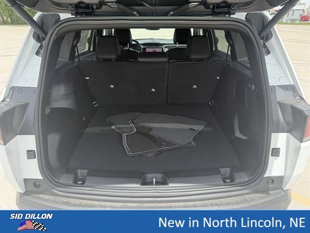 New 2026 Bright White Clearcoat Jeep Limited image 7