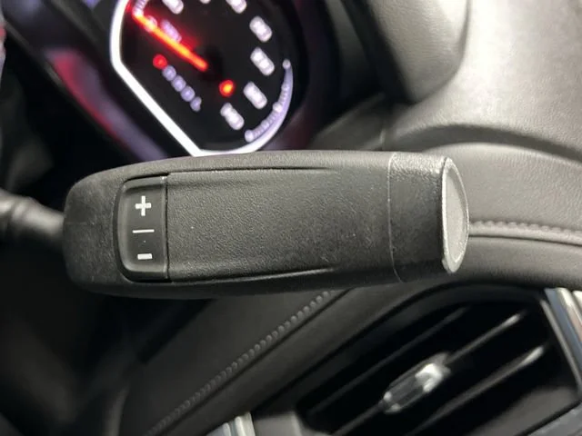 Certified Used 2020 SUMMIT WHITE Chevrolet RST image 16