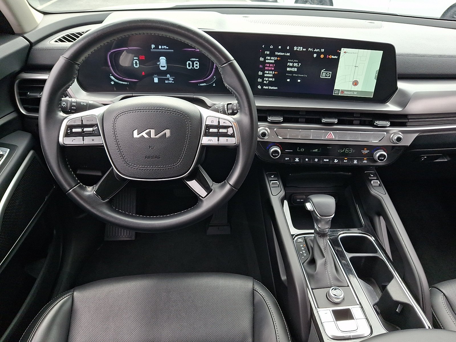Used 2024 Glacial White Pearl Kia S image 10