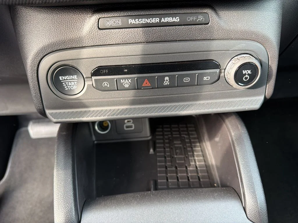 New 2025 Carbonized Gray Metallic Ford Heritage image 16