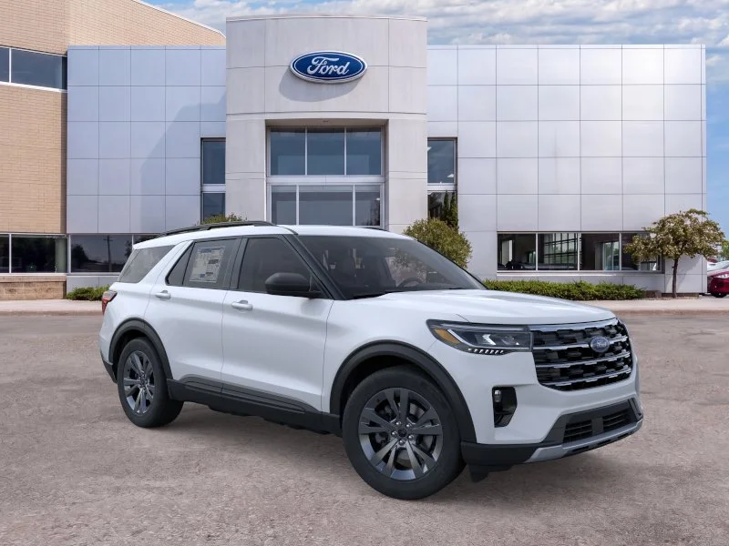 Used 2026 White Metallic Ford Active image 30