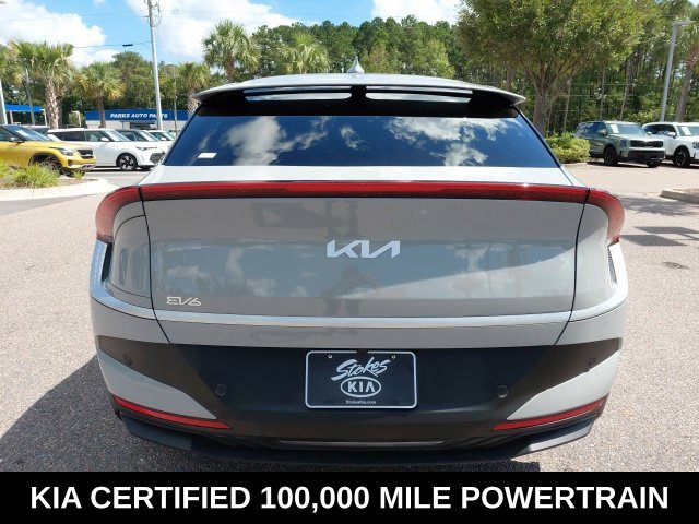 Used 2025 Gray Kia Light image 6
