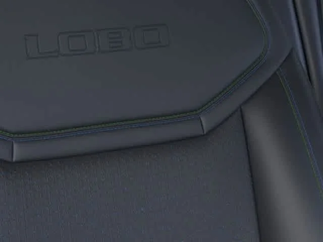 New 2026 BLK Ford Lobo Standard image 17