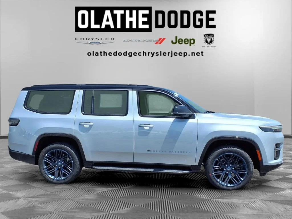 New 2026 Silver-Zynith Exterior Paint Jeep 85th Anniversary Edition image 30