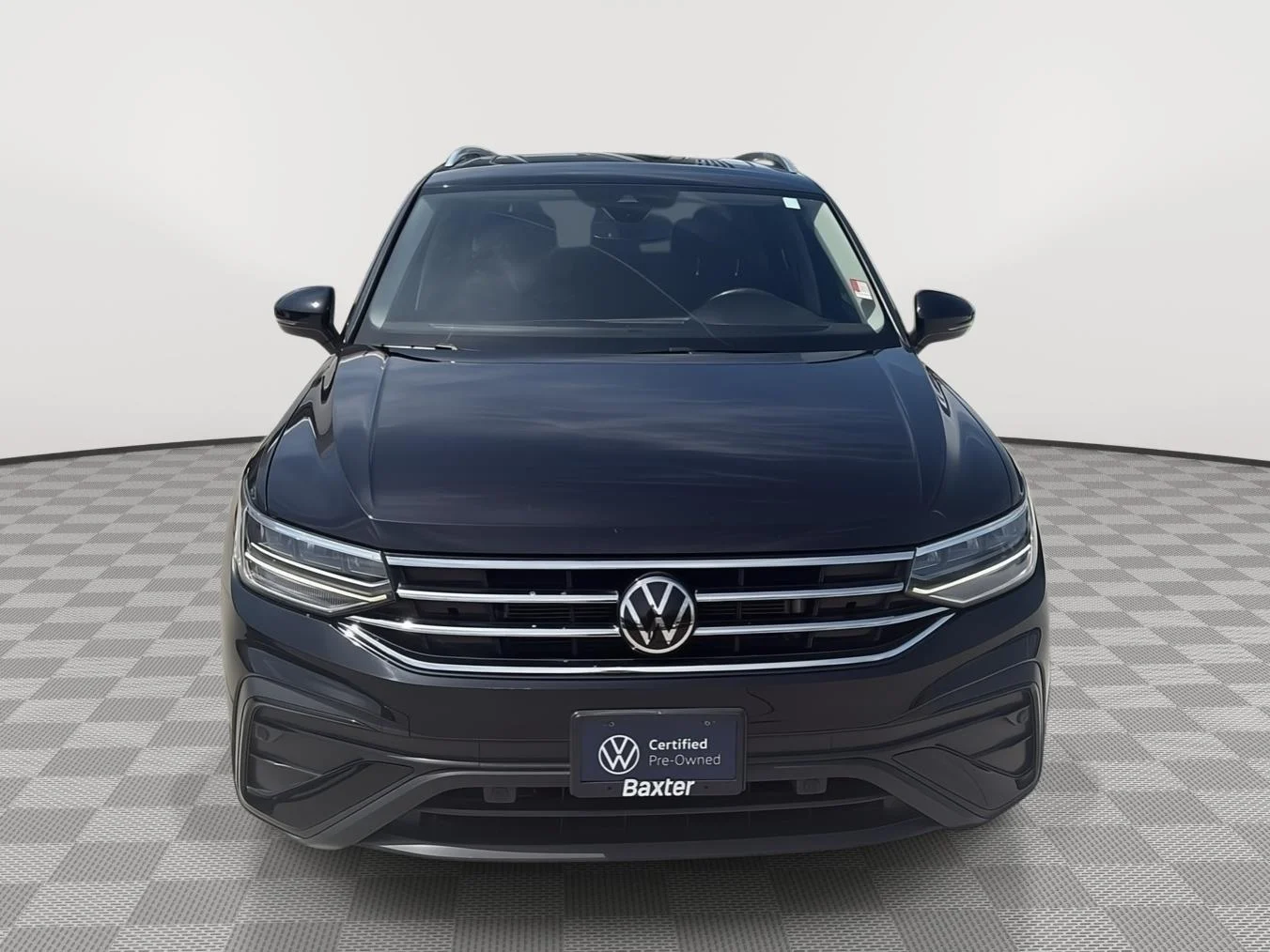 Used 2023  Volkswagen SE image 25