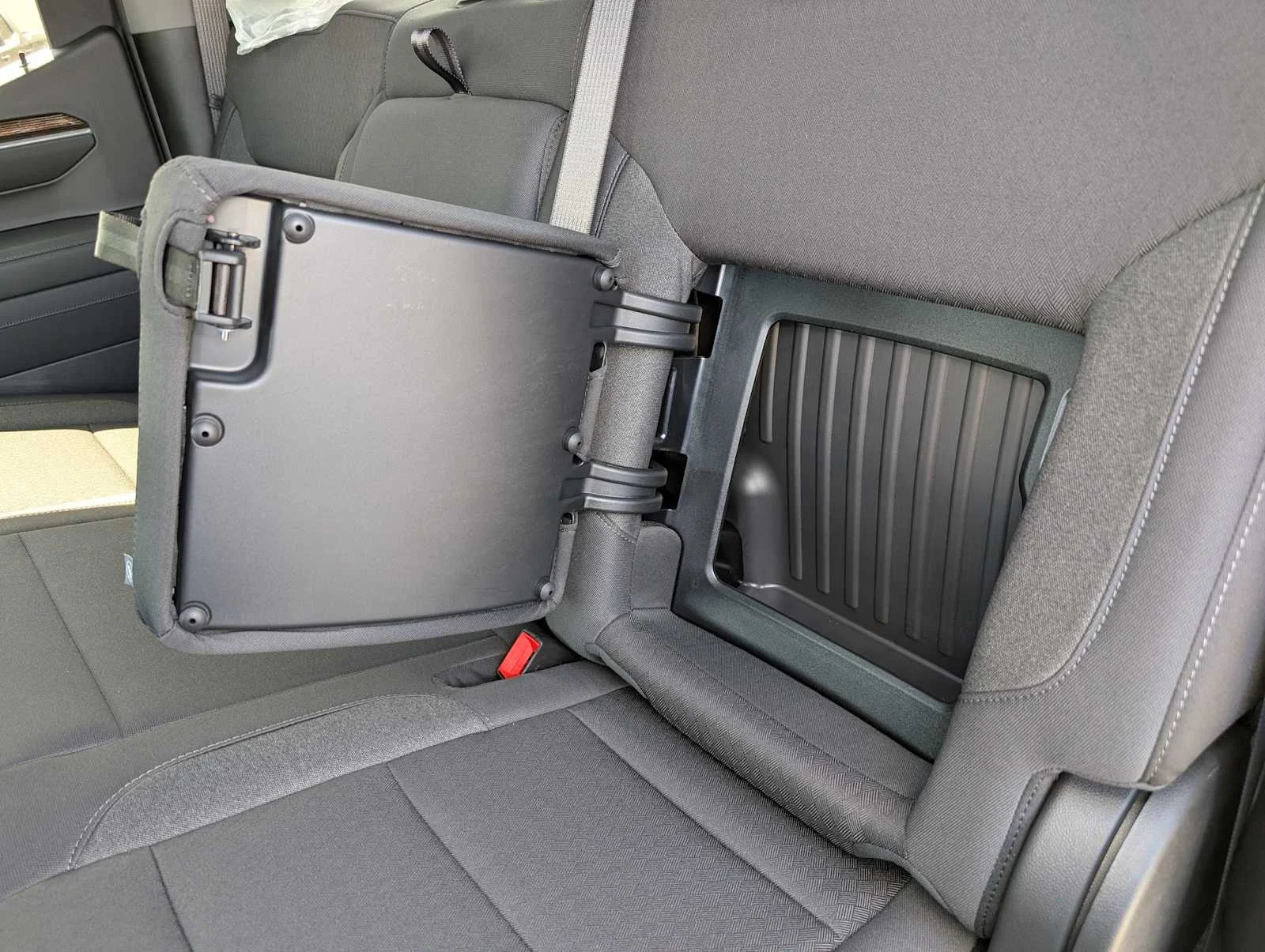 New 2026 Sterling Metallic GMC Elevation image 20