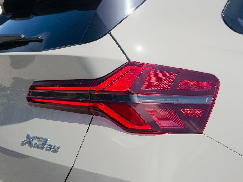 New 2026 Dune Grey Metallic BMW 30 xDrive image 4