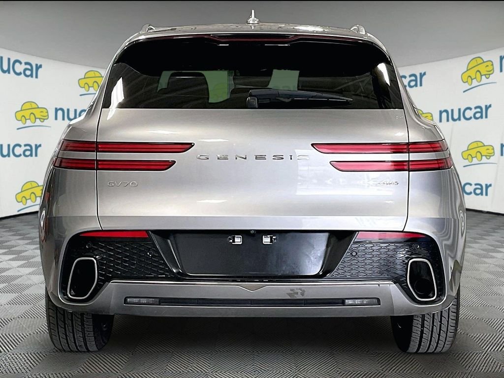 Used 2025 Silver Genesis 2.5T image 5