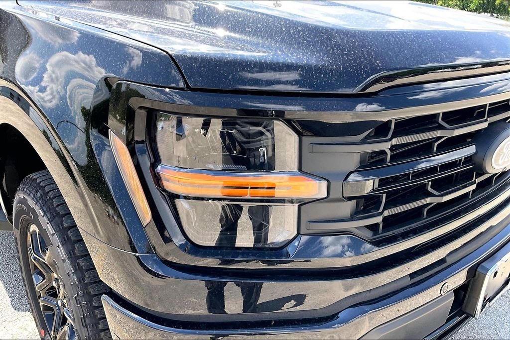 New 2026 Ford F-150 XLT 4D SuperCrew
