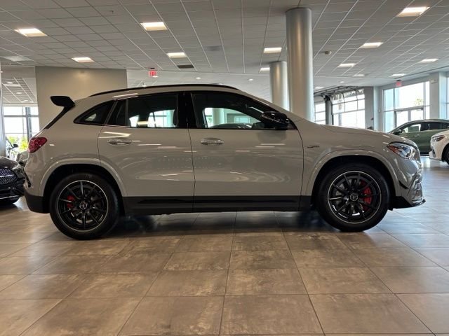 New 2026 MANUFAKTUR Alpine Grey Mercedes-Benz AMG® GLA 35 4MATIC SUV image 2