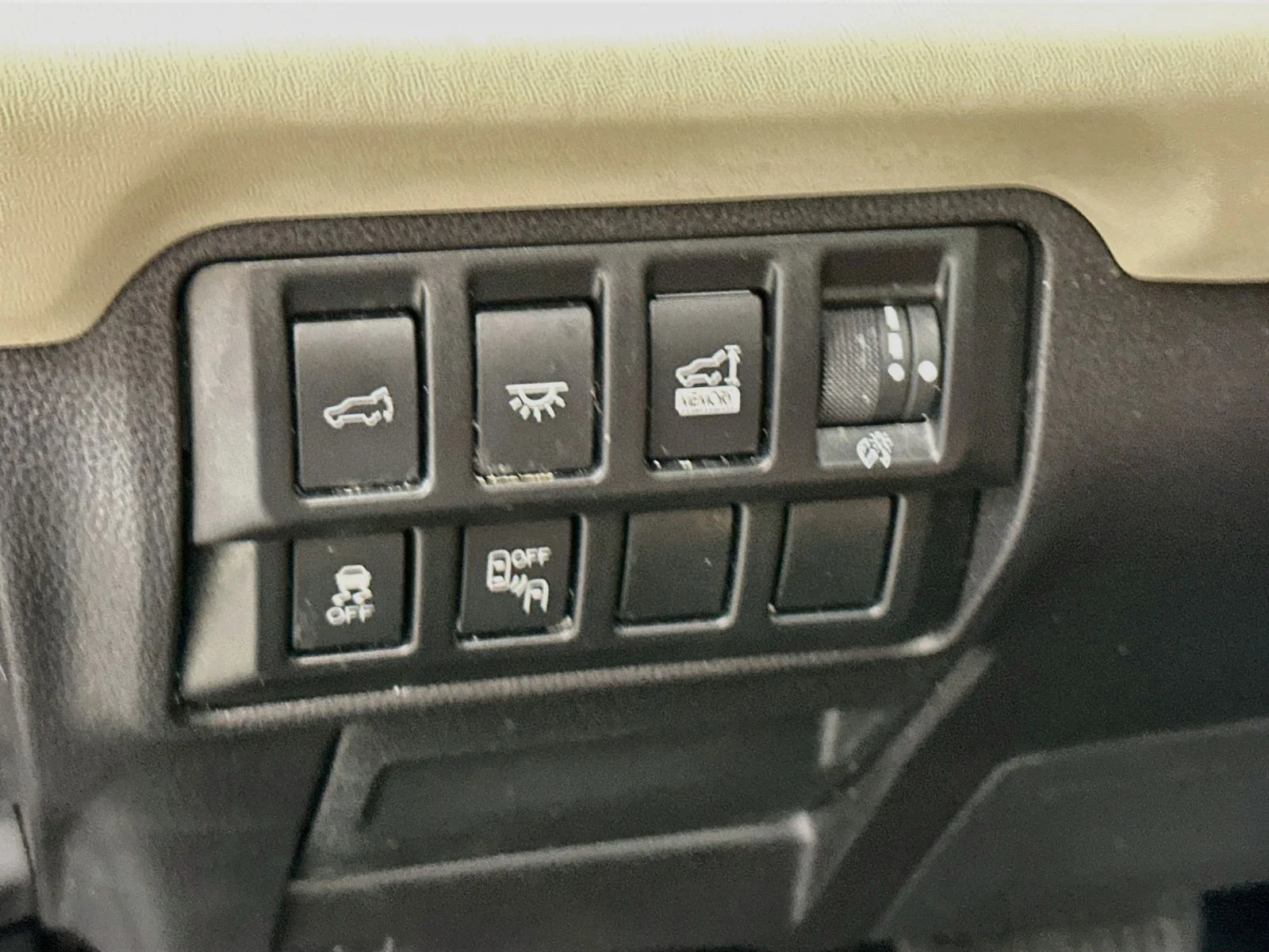 Used 2021 Magnetite Gray Metallic Subaru Touring image 11