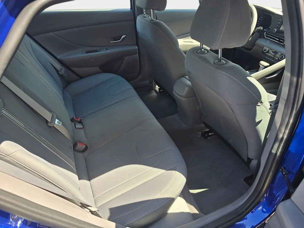 Used 2022 Blue Hyundai SEL image 13