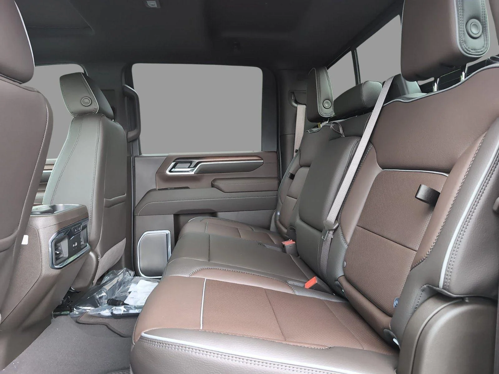 New 2026 Glacier White Tricoat GMC Denali image 37