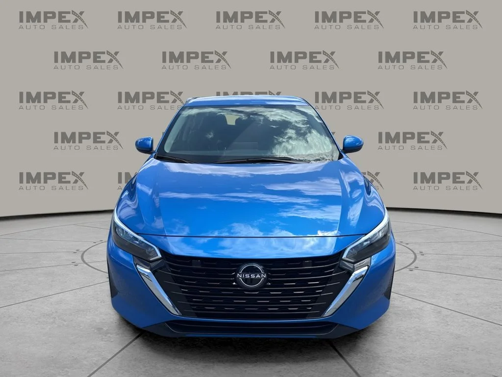 Used 2025 Blue Nissan SV image 8