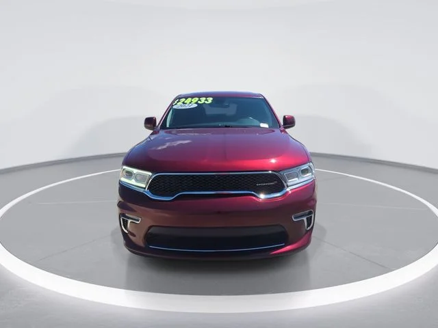 Used 2021 Red Dodge SXT Plus image 3