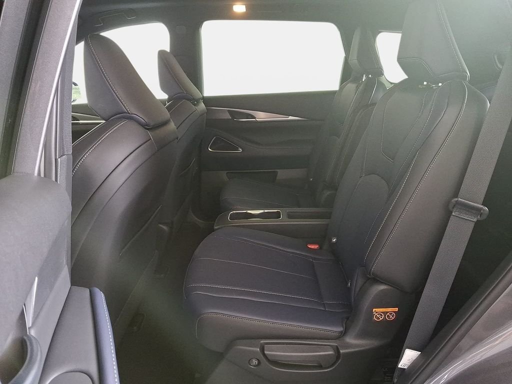 2027 INFINITI QX60 Sport - Photo 7