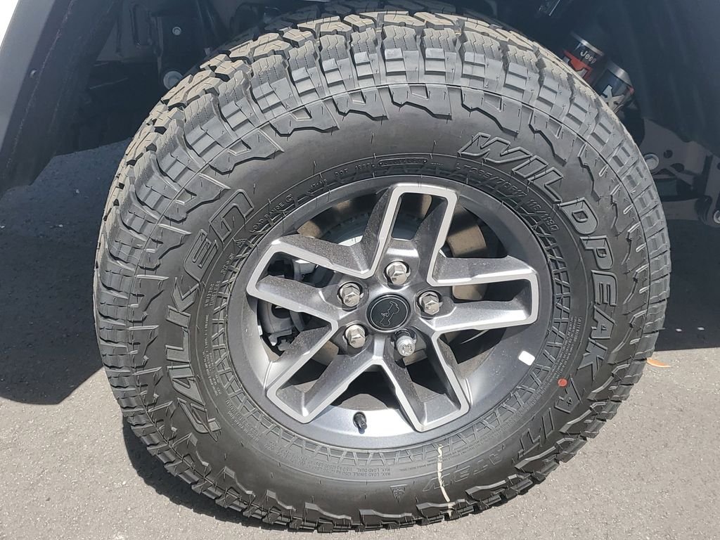 New 2026 Bright White Clearcoat Jeep Mojave image 4