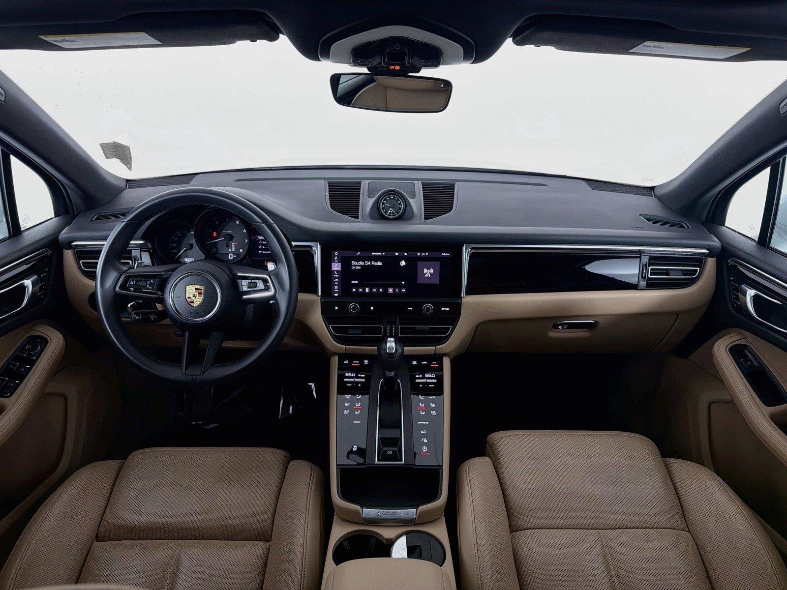 Used 2023 White Porsche  image 16