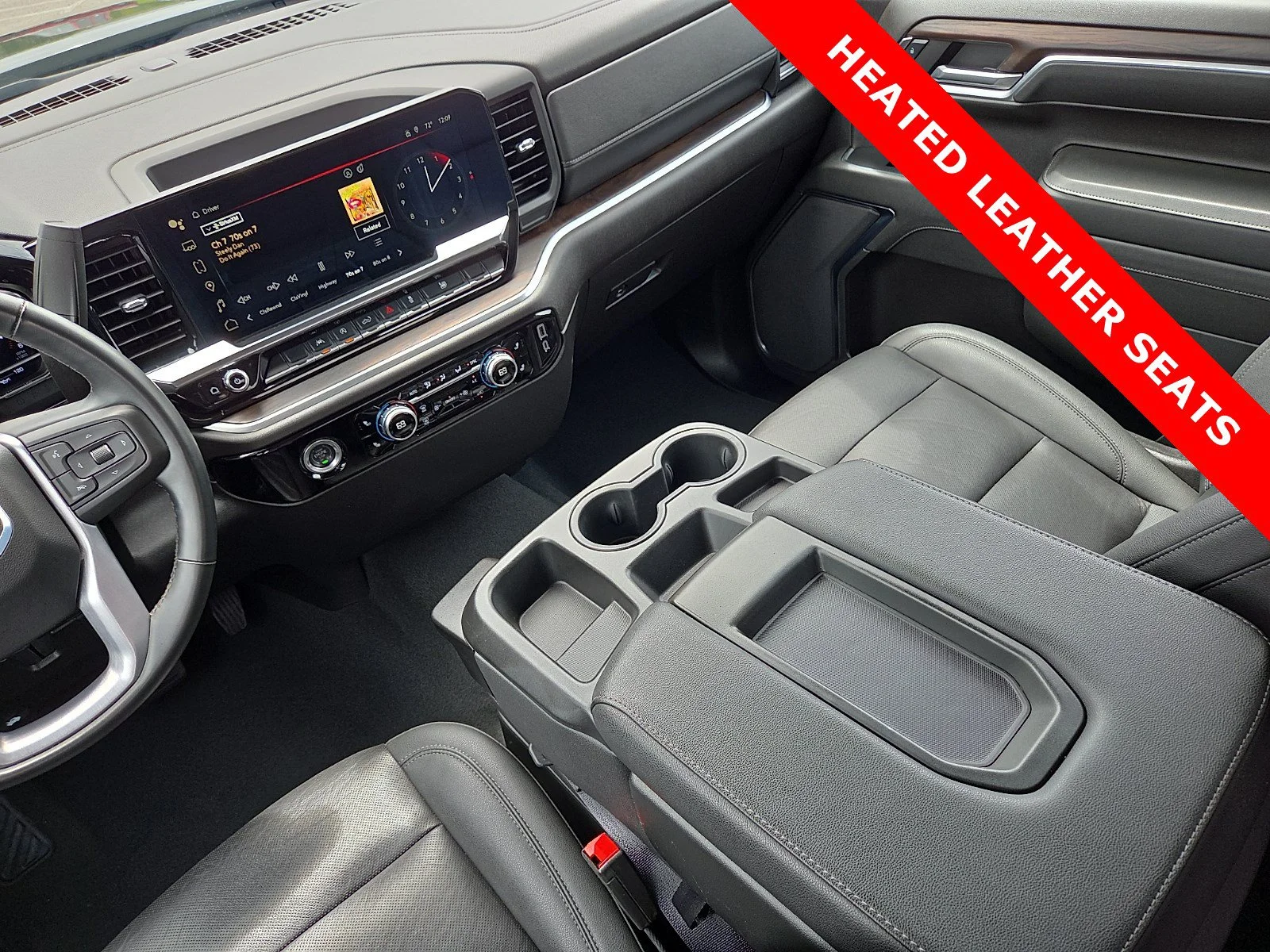 2024 GMC Sierra 1500 SLT - Photo 12