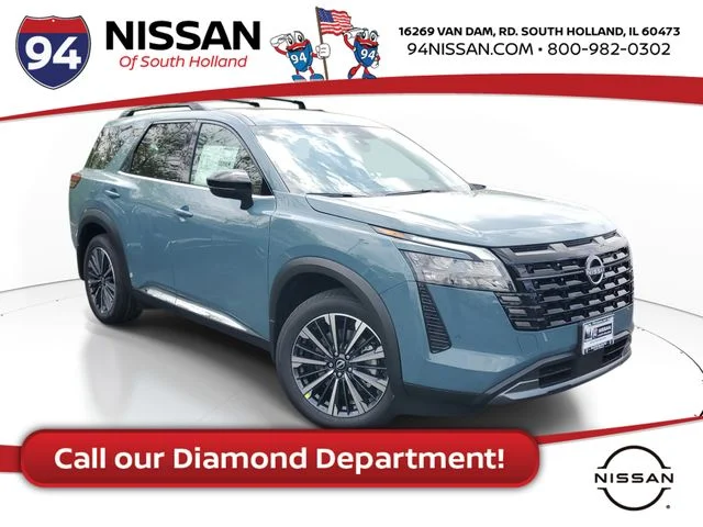 2026 Nissan Pathfinder Platinum 4WD's photo