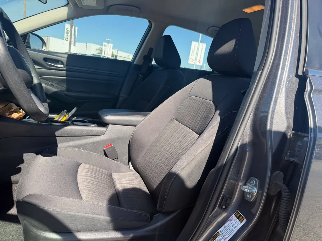 Used 2024 Gray Nissan 2.5 SV image 8