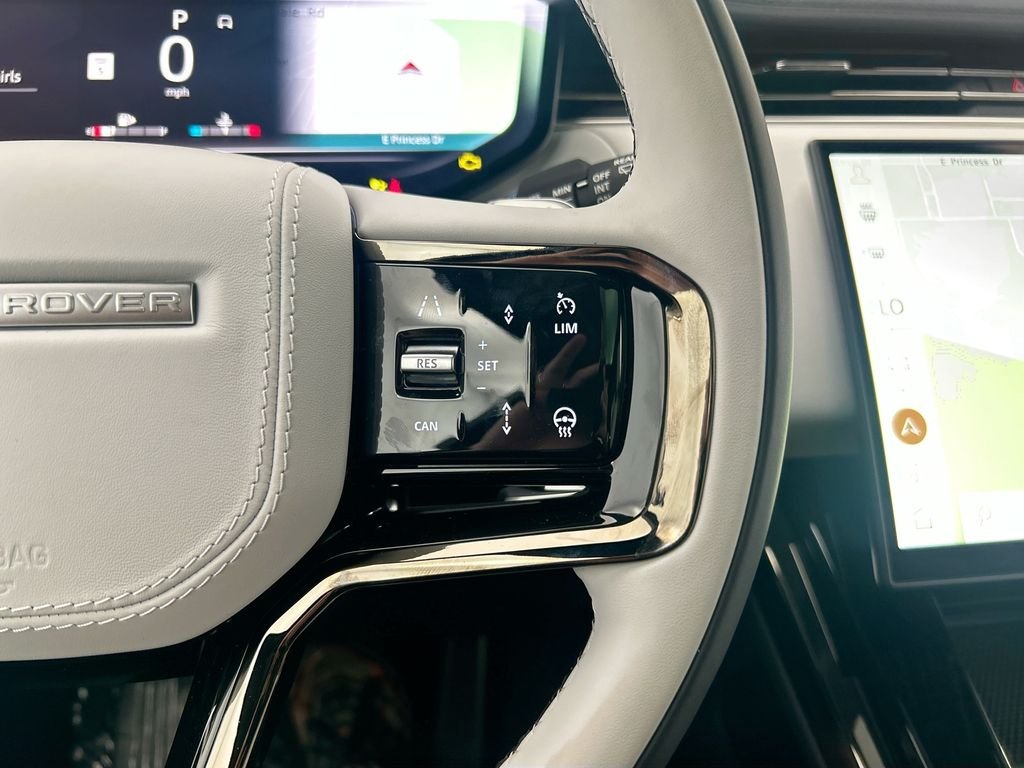 New 2026 Carpathian Grey Land Rover Dynamic SE image 12