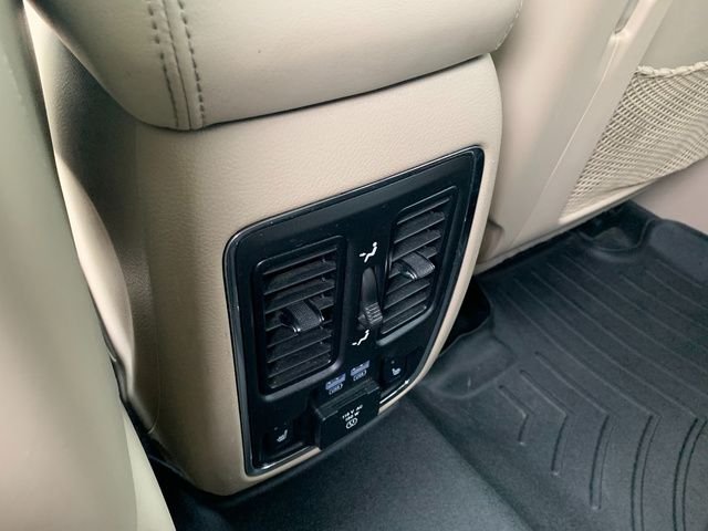 Used 2017 White Jeep Limited image 18