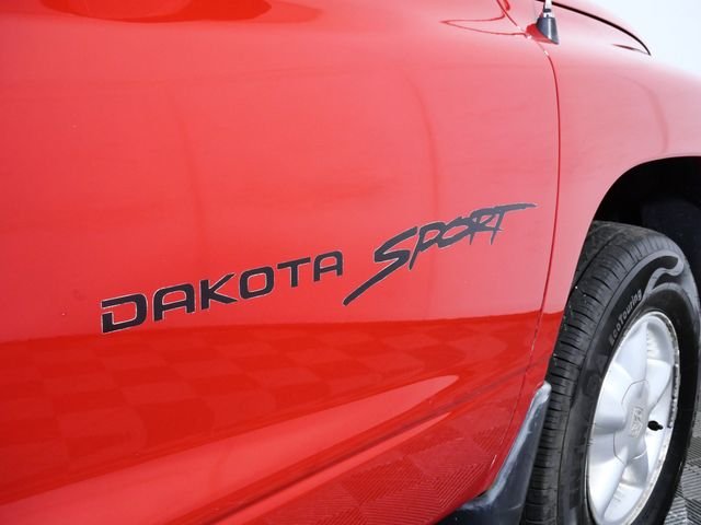 Used 1999  Dodge Base image 20
