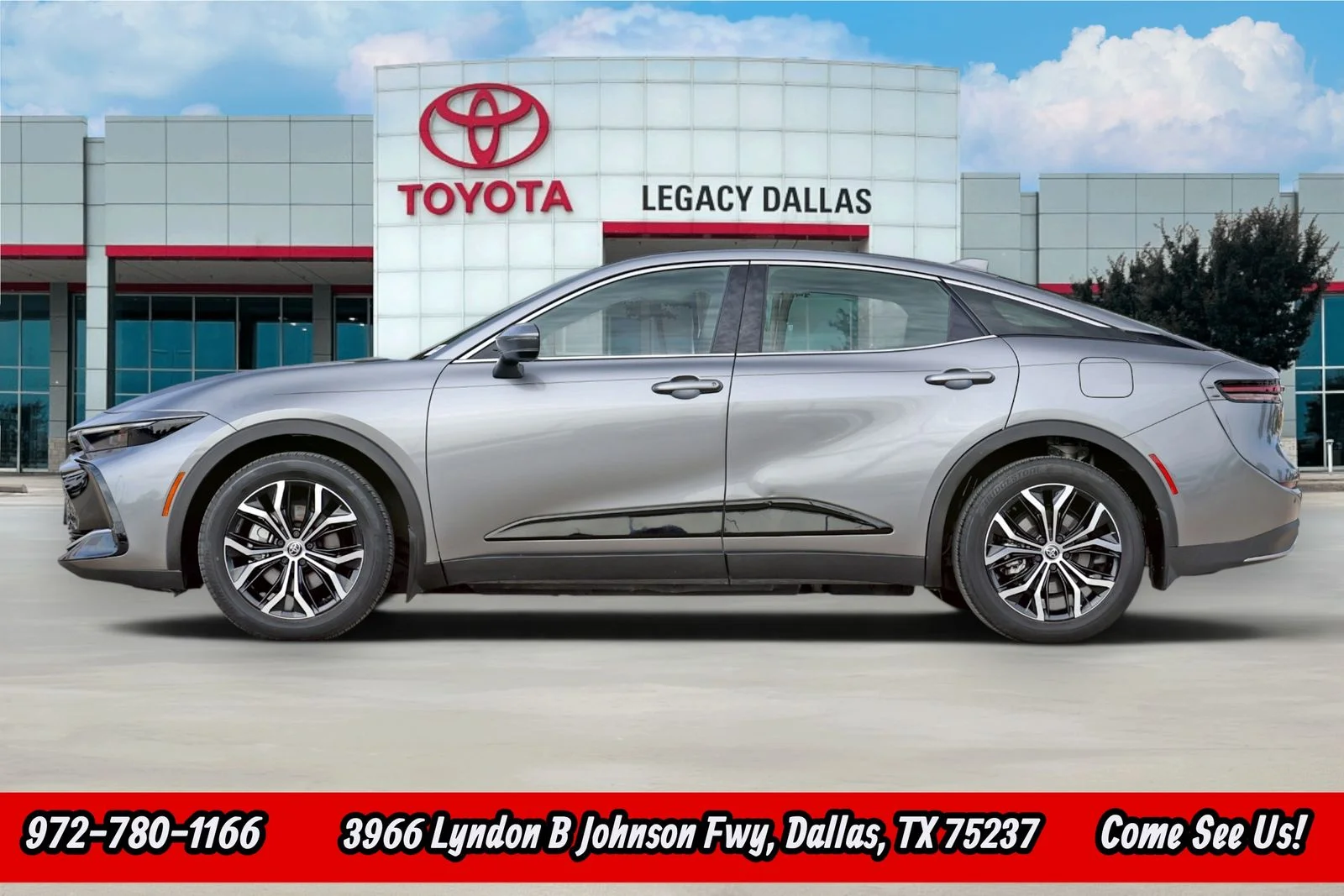 Used 2024  Toyota Limited image 6