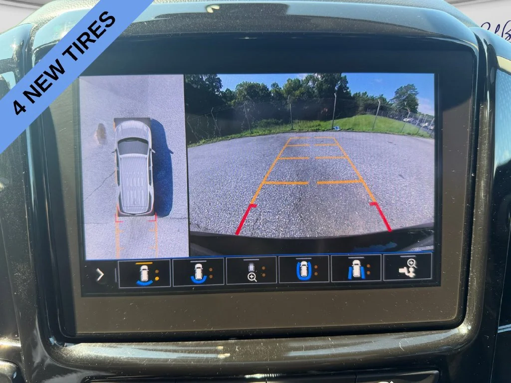 Used 2020 Mosaic Black Metallic Chevrolet RS image 22