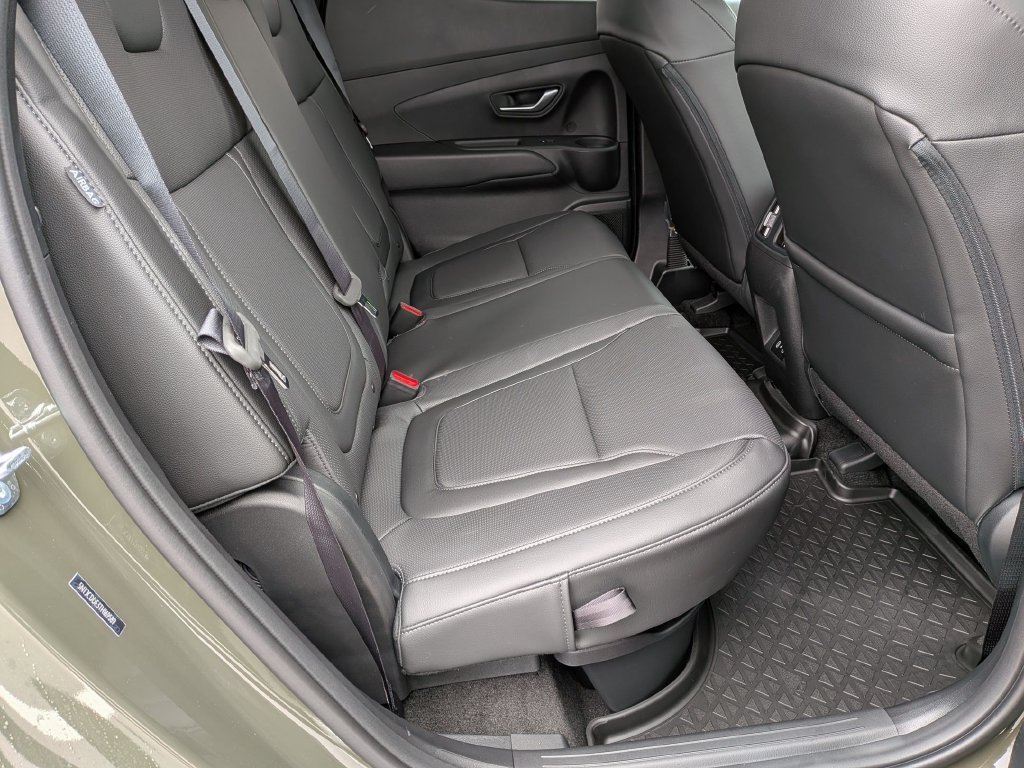 Certified Used 2026 Green Hyundai SEL image 28