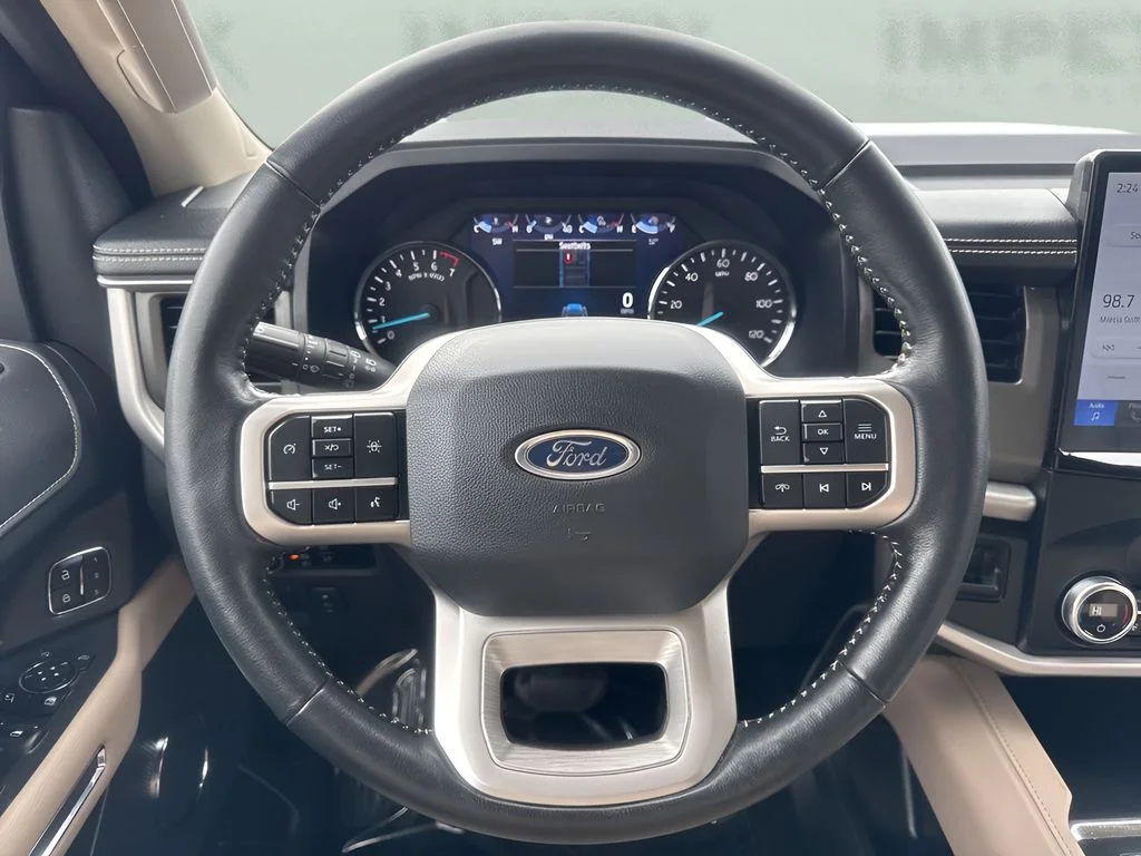 Used 2024 White Ford XLT image 15