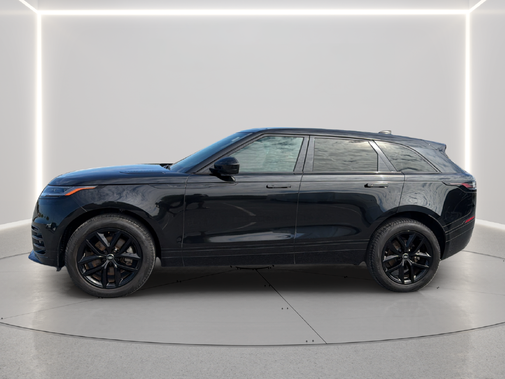 Certified Used 2024 Santorini Black Metallic Land Rover Dynamic SE image 13