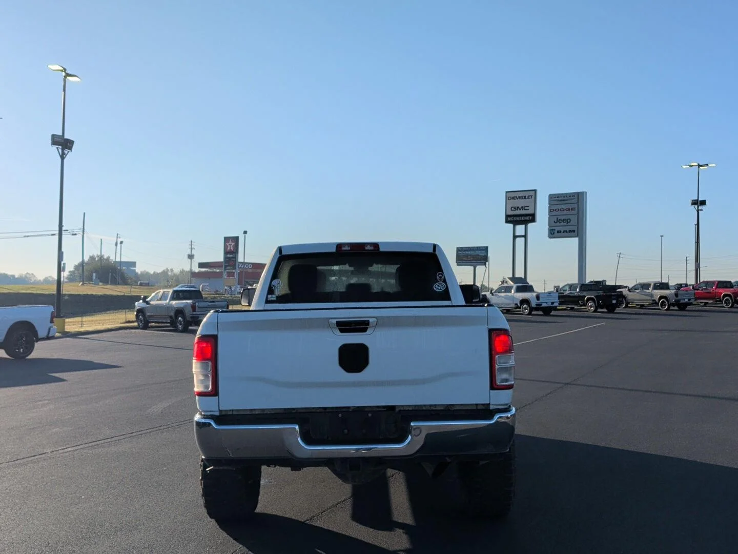 Used 2019 WHITE Ram Big Horn image 4