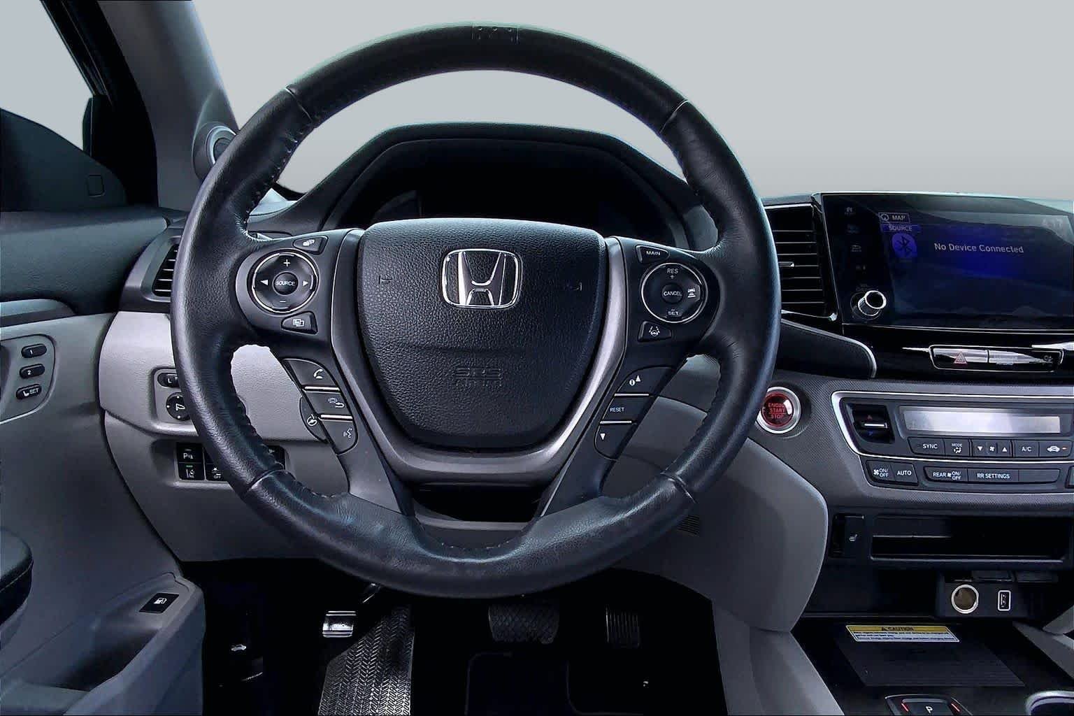 Used 2023 Obsidian Blue Pearl Honda RTL-E image 6