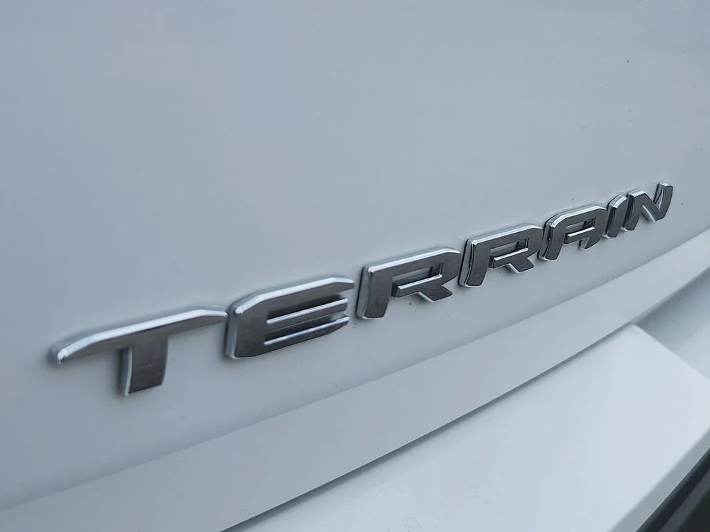 2022 GMC Terrain SLE - Photo 30