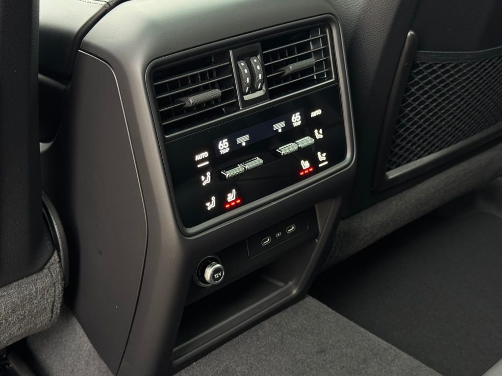 2026 Porsche Cayenne E-Hybrid - Photo 39