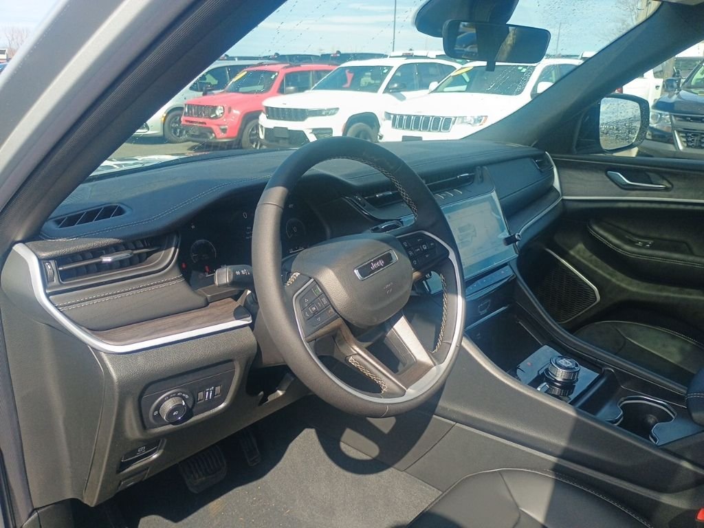 New 2026 Silver Zynith Jeep Limited image 12