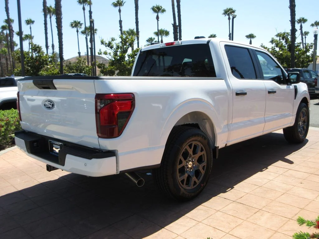 New 2026 Oxford White Ford STX image 4