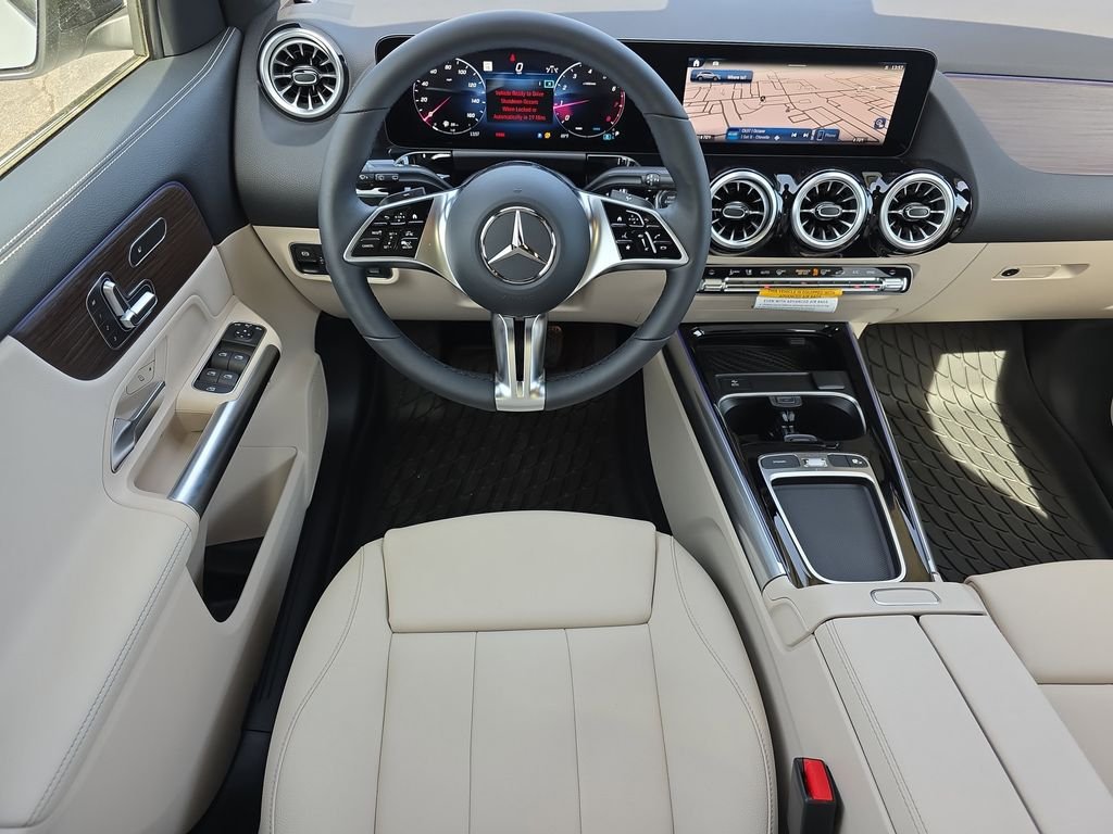 New 2026 Polar White Mercedes-Benz GLA 250 image 13