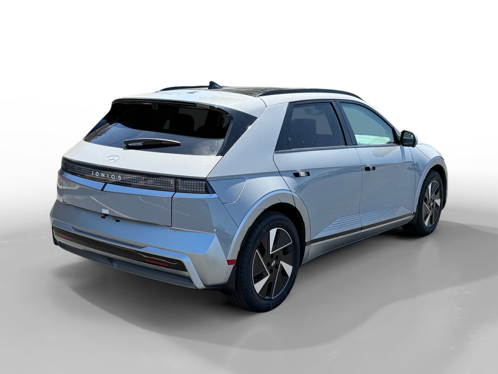 New 2026 Cyber Gray Hyundai Limited image 5