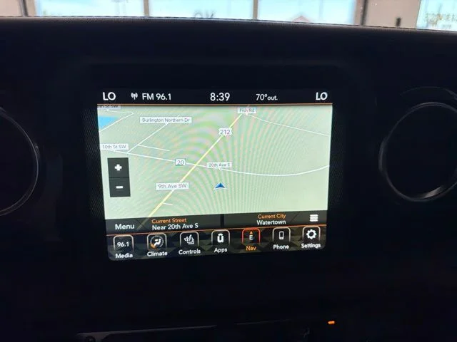 1C4HJXEN5MW549256