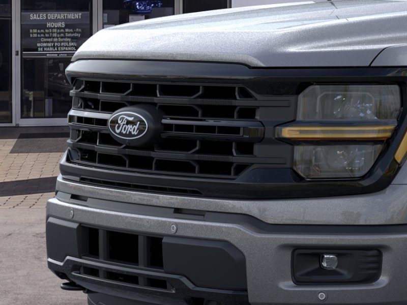 New 2026 Carbonized Gray Metallic Ford XLT image 17